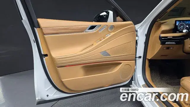 Genesis G80 2024 — Şəkil 13/31