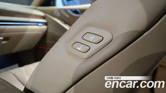 Genesis G80 2024 — Şəkil 16/31