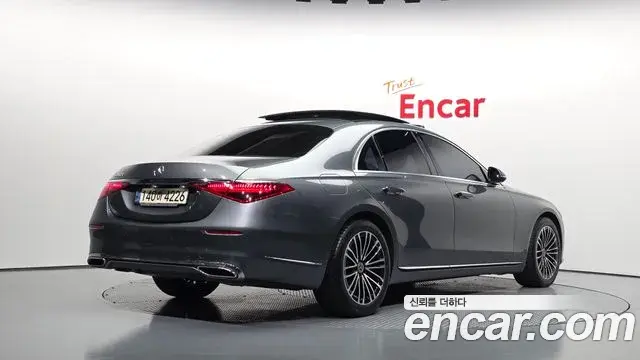 Mercedes-Benz S-Class 2022 — Фото 2/20