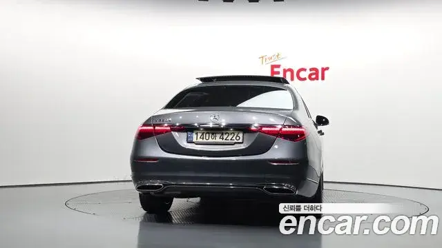 Mercedes-Benz S-Class 2022 — Фото 4/20
