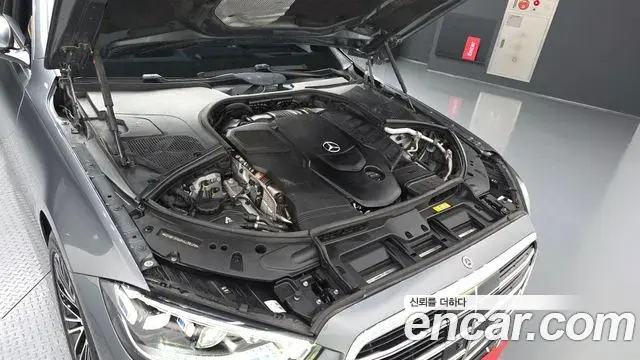 Mercedes-Benz S-Class 2022 — Фото 6/20