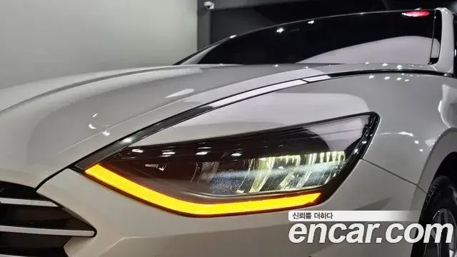 Hyundai Sonata Hybrid 2019 — ფოტო 18/30