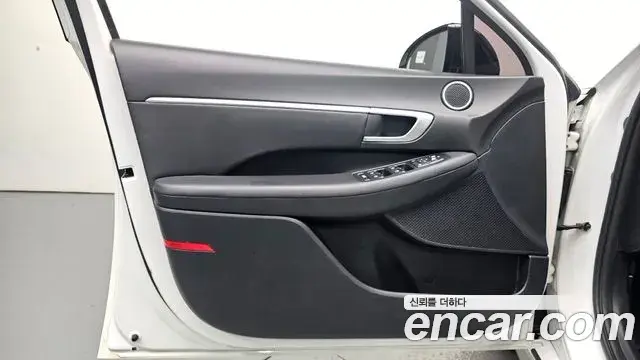 Hyundai Sonata Hybrid 2019 — ფოტო 19/30