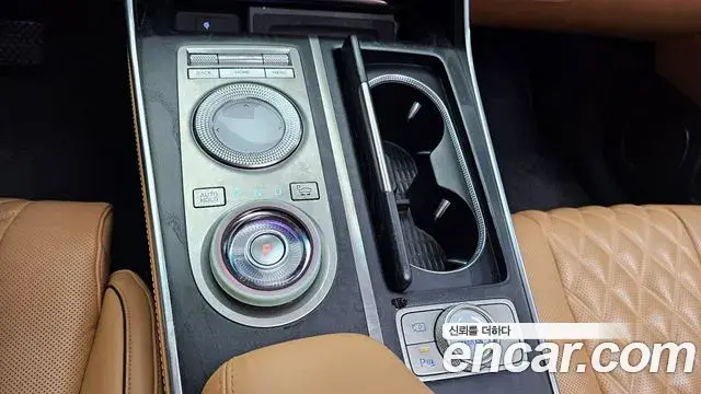 Genesis GV80 2020 — Şəkil 13/20