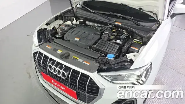 Audi Q3 2022 — Фото 6/20