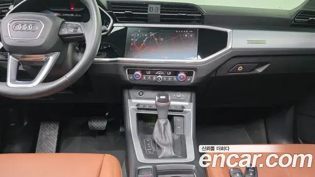 Audi Q3 2022 — Фото 16/20