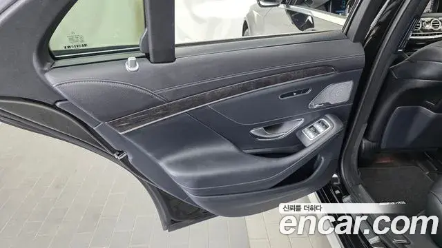 Mercedes-Benz S-Class 2019 — Şəkil 14/33