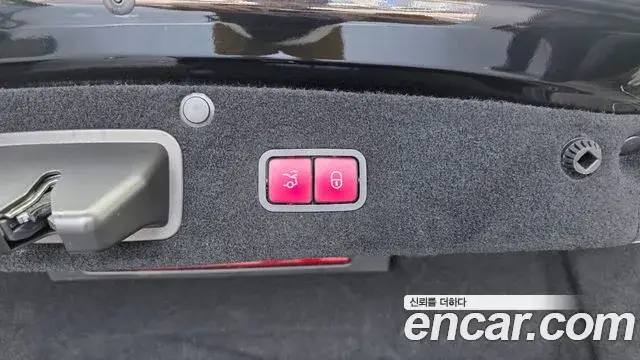 Mercedes-Benz S-Class 2019 — Şəkil 8/33