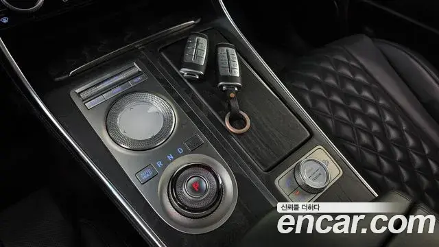 Genesis GV80 2020 — ფოტო 3/20