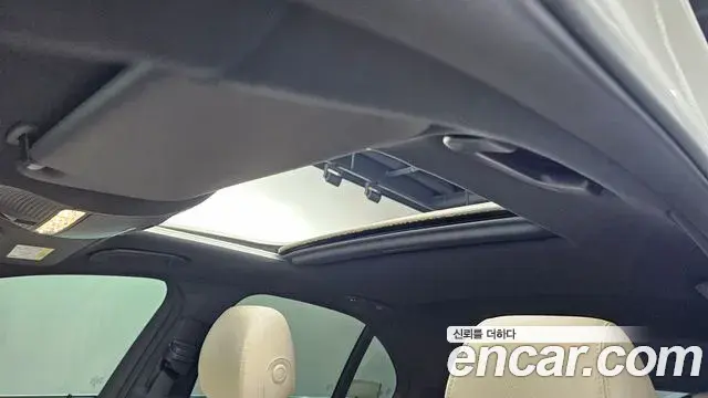Mercedes-Benz E-Class 2023 — Şəkil 30/30