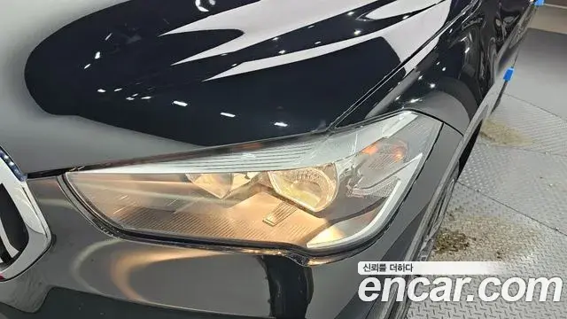 BMW X1 2022 — Şəkil 10/31