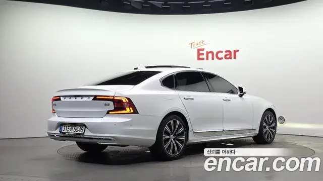 Volvo S90 2020 — Фото 2/20