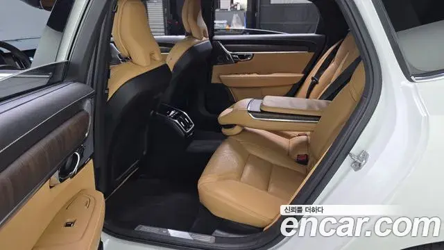 Volvo S90 2020 — Фото 11/20