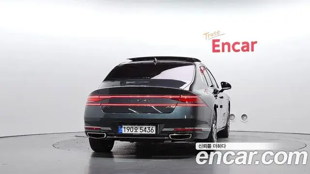 Genesis G90 2022 — Şəkil 10/34