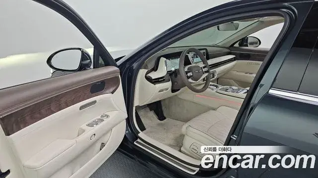 Genesis G90 2022 — Şəkil 27/34