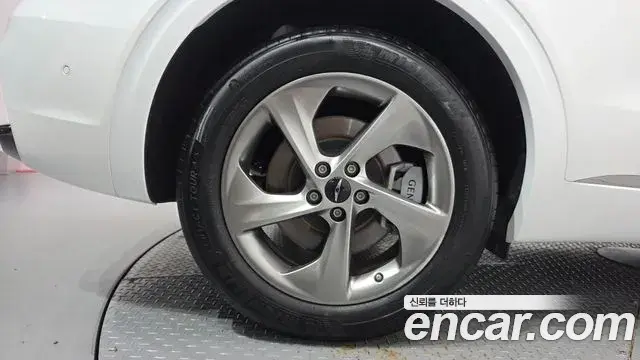 Genesis GV70 2024 — Şəkil 9/20