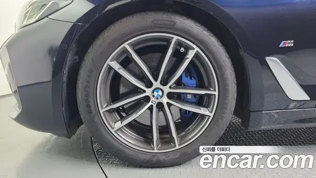 BMW 5 Series 2022 — ფოტო 3/20