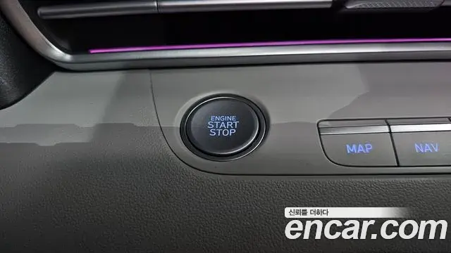 Hyundai The New Avante Hybrid 2023 — ფოტო 19/32