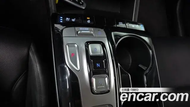 Hyundai The New Tucson 2022 — Фото 8/20