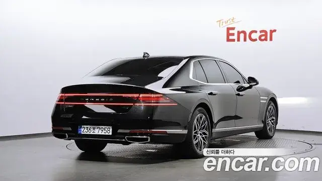 Genesis G90 2022 — Фото 1/20