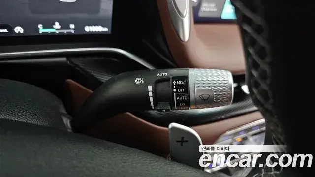 Genesis G90 2022 — Photo 9/31