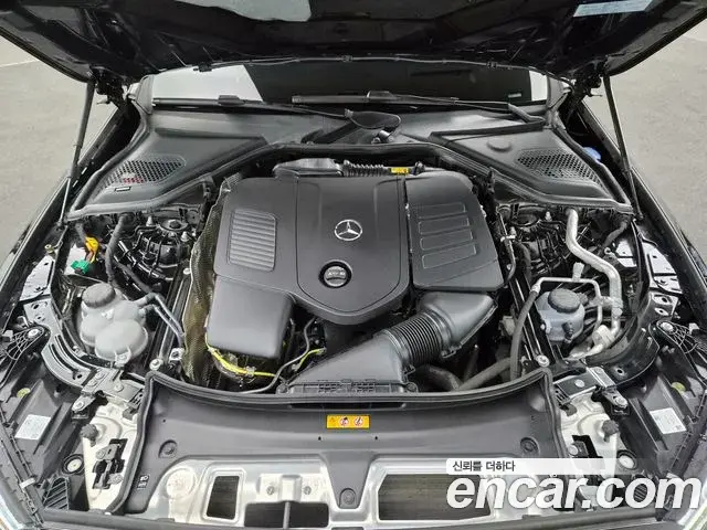 Mercedes-Benz E-Class 2025 — Фото 5/20