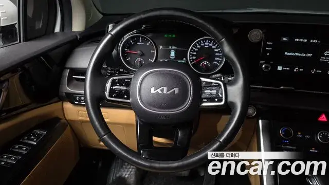 Kia Carnival 2022 — Şəkil 6/20