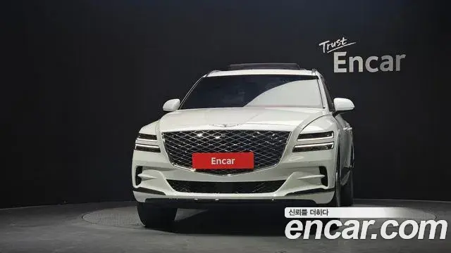 Genesis GV80 2021 — ფოტო 13/20