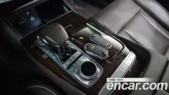 Kia The K9 2019 — ფოტო 27/30
