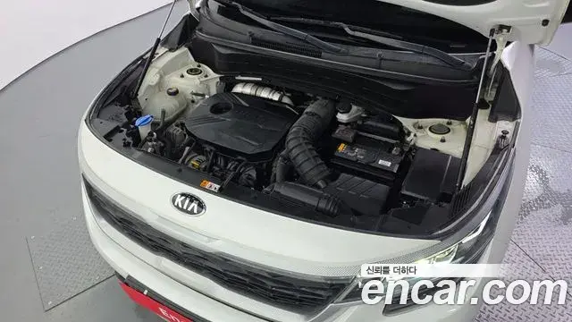 Kia Seltos 2019 — ფოტო 25/33