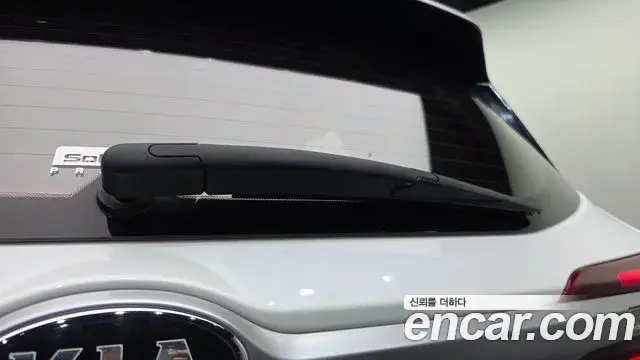 Kia Seltos 2019 — ფოტო 29/33