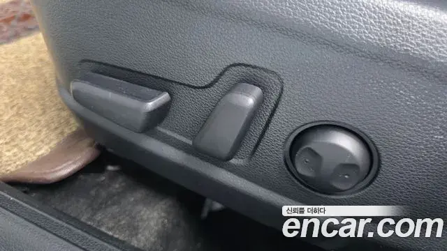 Kia Seltos 2019 — ფოტო 10/33