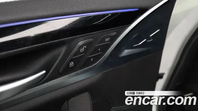 BMW X3 2018 — Şəkil 13/35