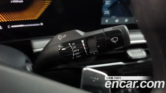 Kia K5 2024 — ფოტო 17/32
