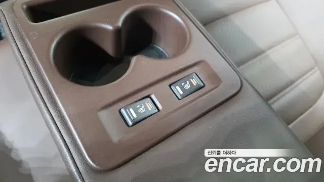 Renault Samsung SM6 2020 — Photo 2/33