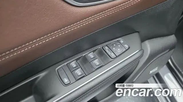 Renault Samsung SM6 2020 — Photo 8/33