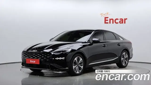Kia K8 2022 — ფოტო 16/37