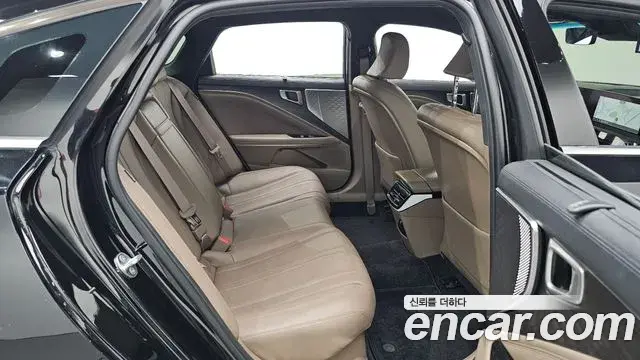 Kia K8 2022 — ფოტო 19/37