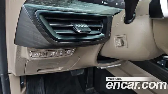 Kia K8 2022 — ფოტო 30/37