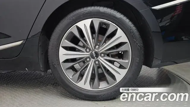 Kia K8 2022 — ფოტო 9/37
