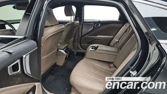 Kia K8 2022 — ფოტო 27/37