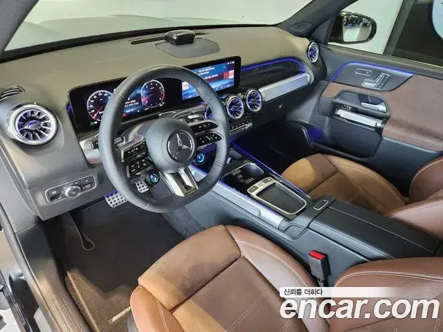 Mercedes-Benz GLB-Class 2025 — Фото 11/20