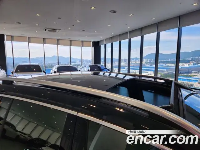 Mercedes-Benz GLB-Class 2025 — Фото 20/20