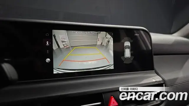 Kia Seltos 2024 — ფოტო 18/40