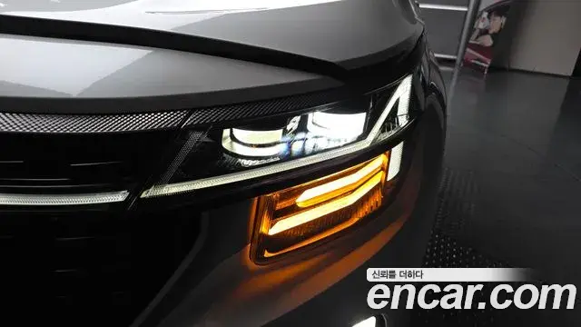 Kia Seltos 2024 — ფოტო 30/40