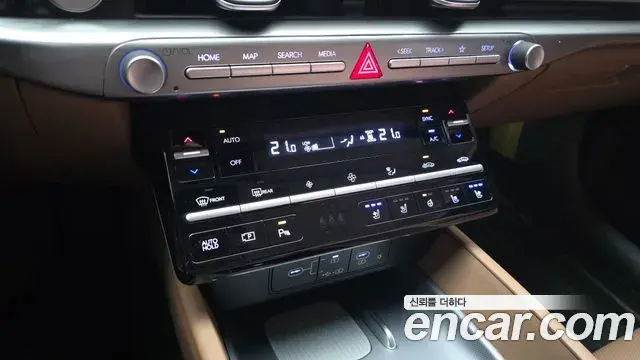 Hyundai Grandeur 2023 — Şəkil 18/20