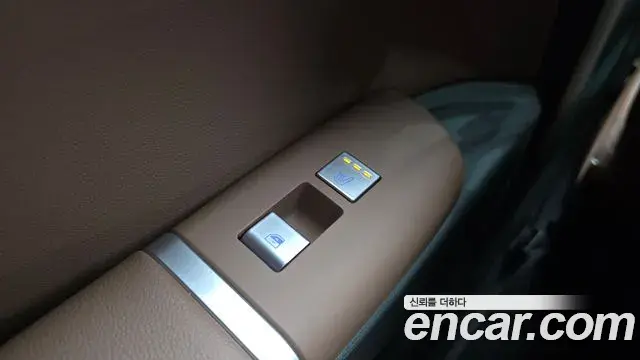 Hyundai Grandeur 2023 — Şəkil 19/20