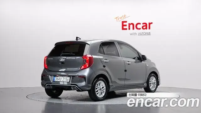 Kia Morning Urban 2022 — Şəkil 16/31