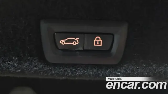 BMW 7 Series 2019 — Şəkil 9/36