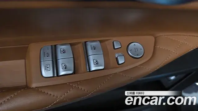 BMW 7 Series 2019 — Şəkil 28/36